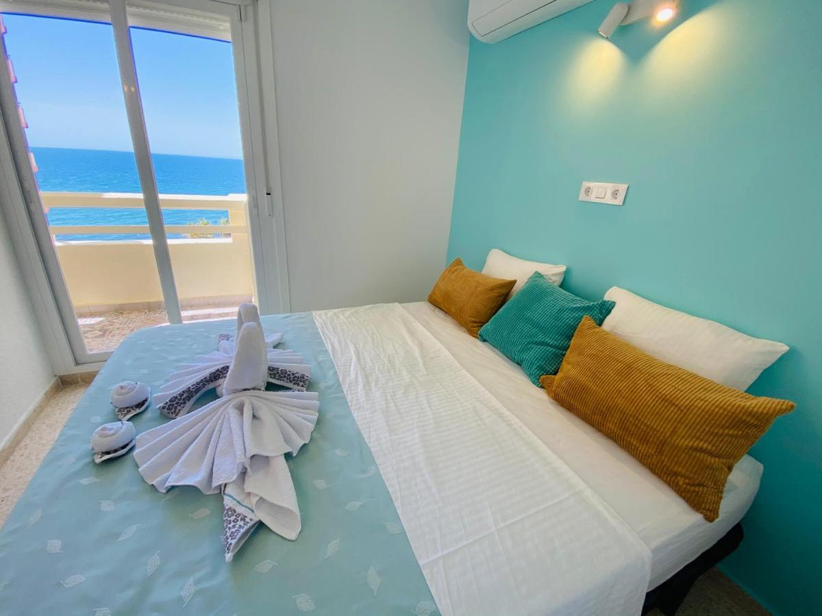 First Line! Art-Apartment On The Seafront Of Marbella With Swimming Pool Екстериор снимка